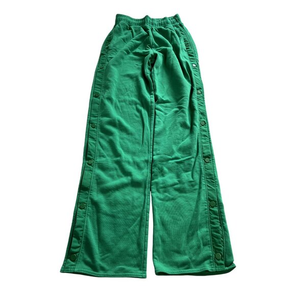 ALO Yoga Pants - NWOT ALO Yoga Courtside Tearaway Snap Pants in Green